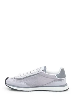 Low Sneaker