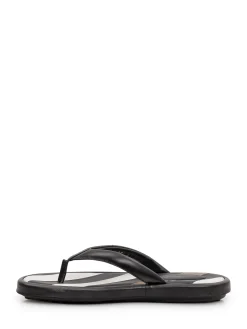 Rubber Flip Flops with Shaped Strap