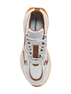 Running Sneaker in Leather and Crackle-Effect Fabric