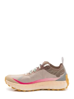 Sport Shoe with Laces and Treaded Sole